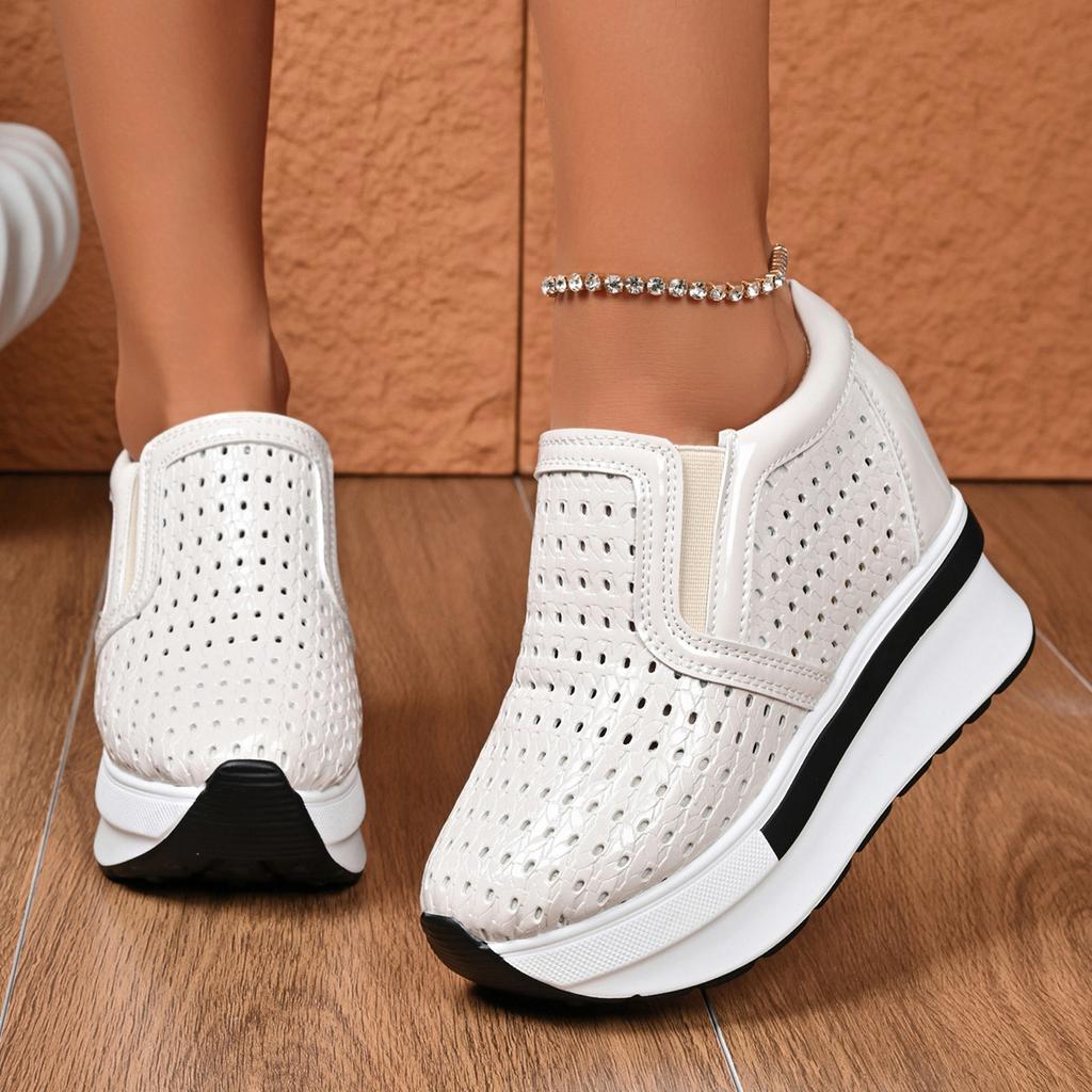 Plus Size Shoes for Women 35-42 Autumn Fashion Platform Wedges Slip On Casual Shoes Zapatos De Mujer Flats Women Footwear