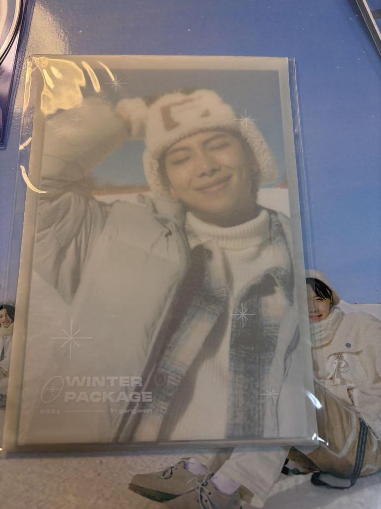 [USED] BTS 2021 WINTER PACKAGE
