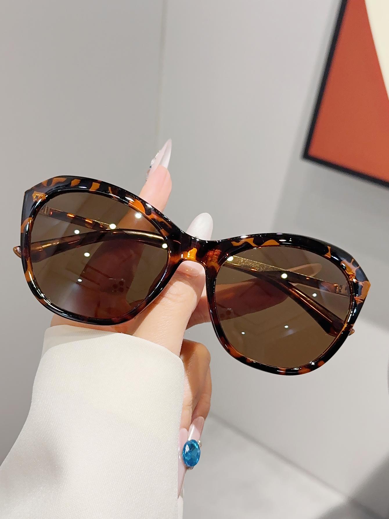 

1Pc Fashionable Large-Frame Geometric Women s Sunglasses, Suitable for Multiple Occasions, Brings a Retro Vibe