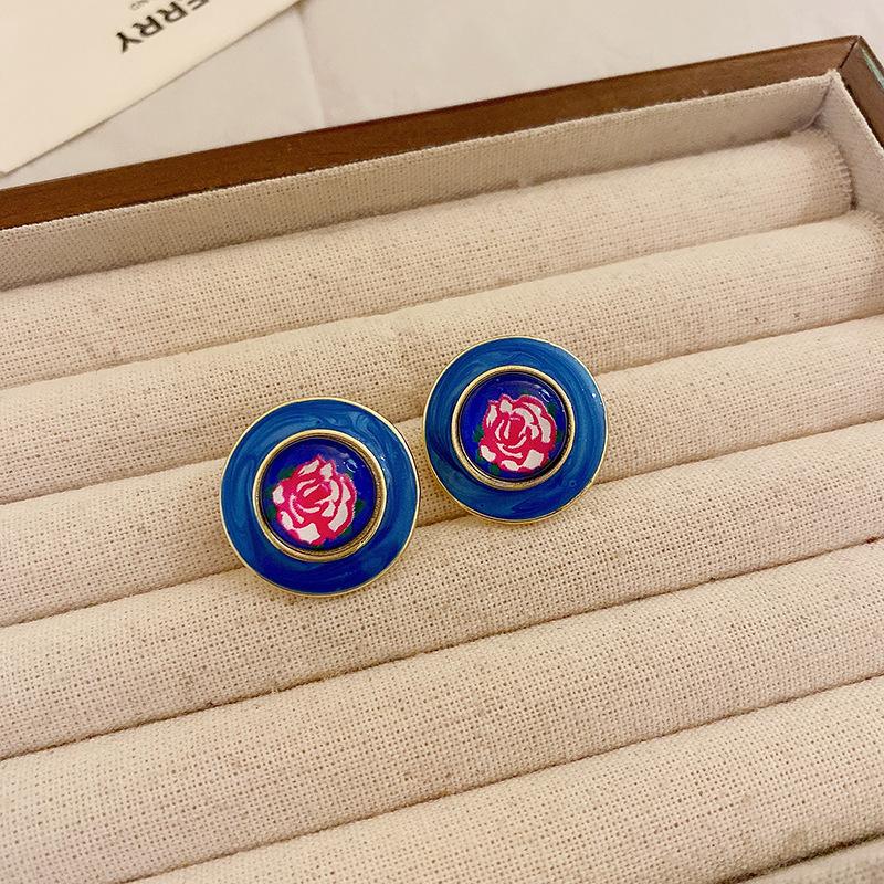 Medieval Vintage Dripping Oil Flower Earrings Retro Niche High-end Earrings Light Luxury Versatile Temperament Earrings Women