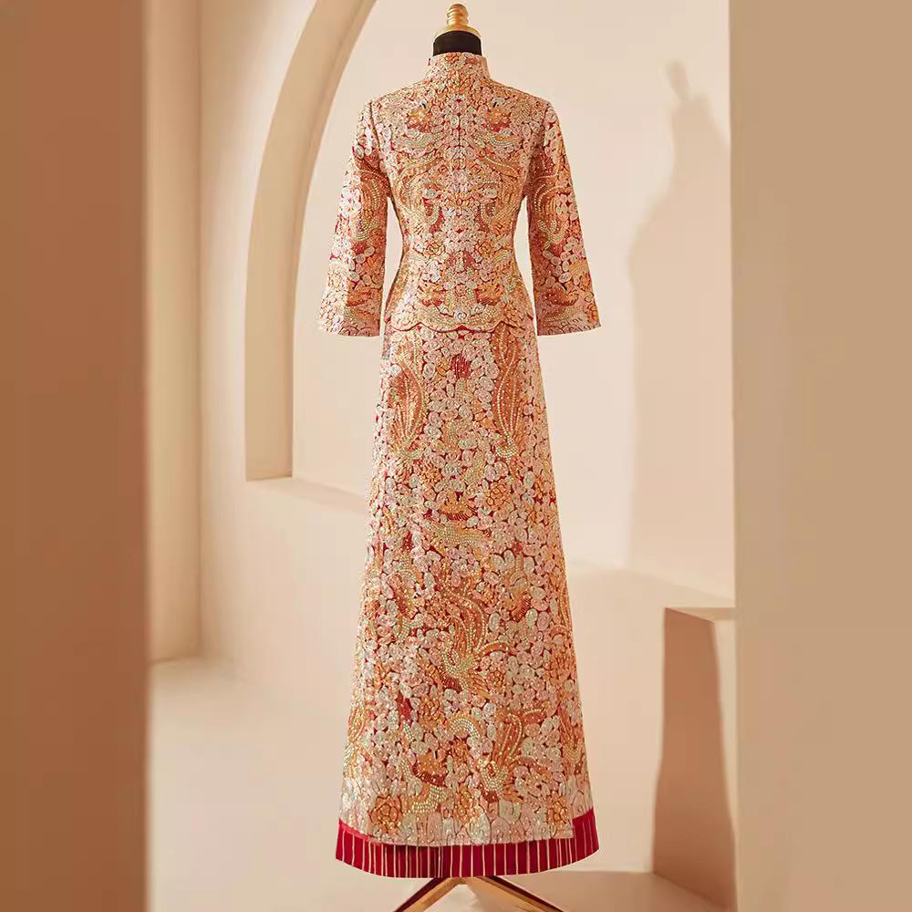 2025 Embroidered Dragon & Phoenix Kua Xiuhe Wedding Dress - Retro Chinese Slim Fit Bridal Toasting Gown