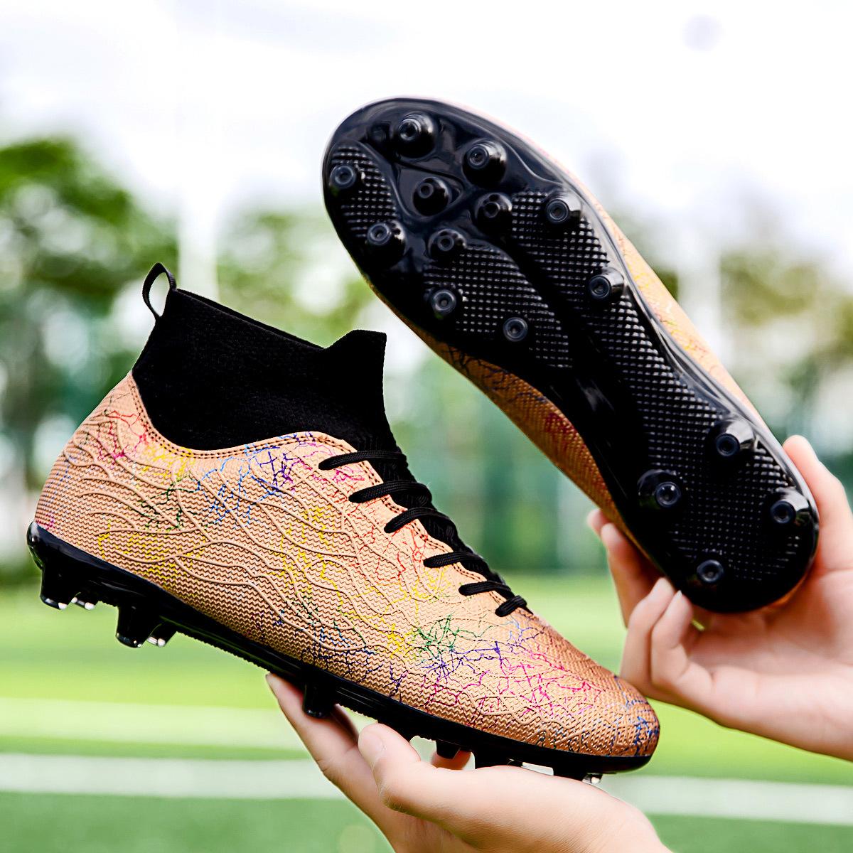 

Autumn New Football Shoes with High Spikes Gold Camouflage Professional Sneakers Broken Nails Anti Slip Adult Football Shoes 35