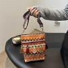 INS Super Popular Bucket Bags Women's Bag New New Wide Shoulder Strap Ethnic Style Shoulder Messenger Bag Casual Tassel Bag