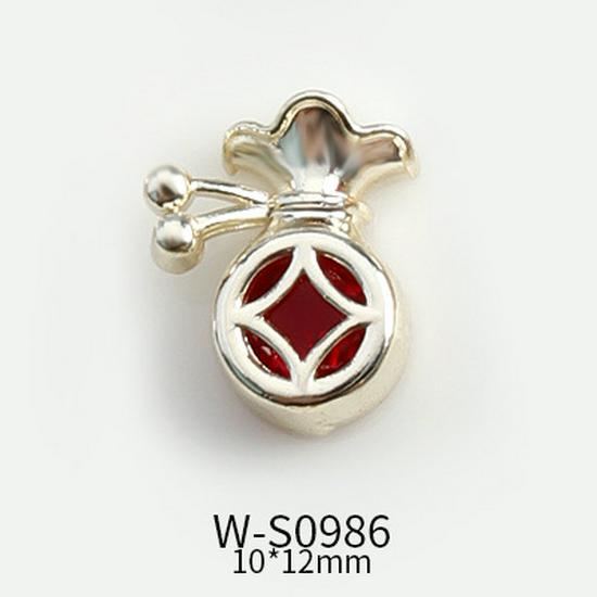 Festive Chinese Style Manicure: Lucky Bag Zirconia Ornaments with Golden Toad, Yuanbao, and Money Character Press-on Nails