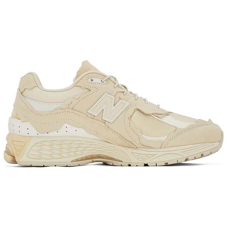 New Balance 2002R Protection Pack - Sandstone Unisex Sneakers Cream Turtledove Gold-Metallic M2002RDQ