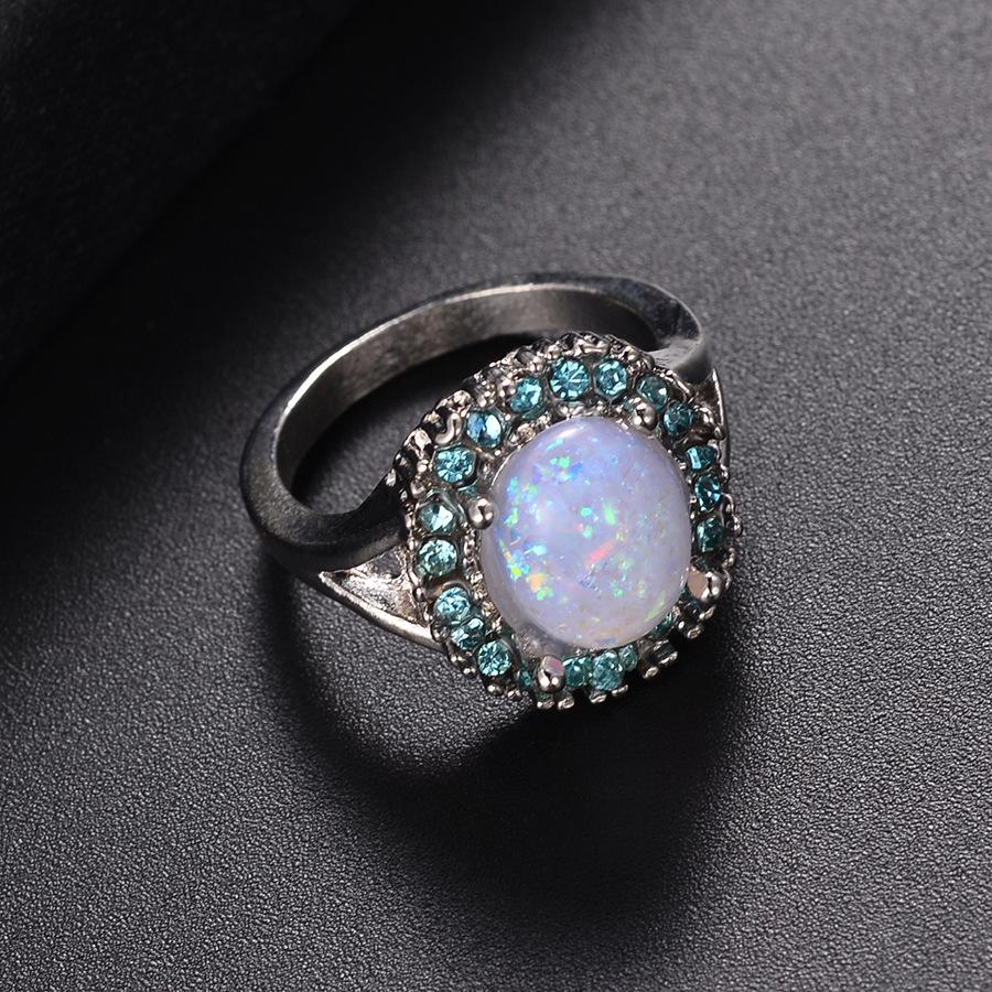 European and American Fashion Rhinestone Blue Oval Opal Ring