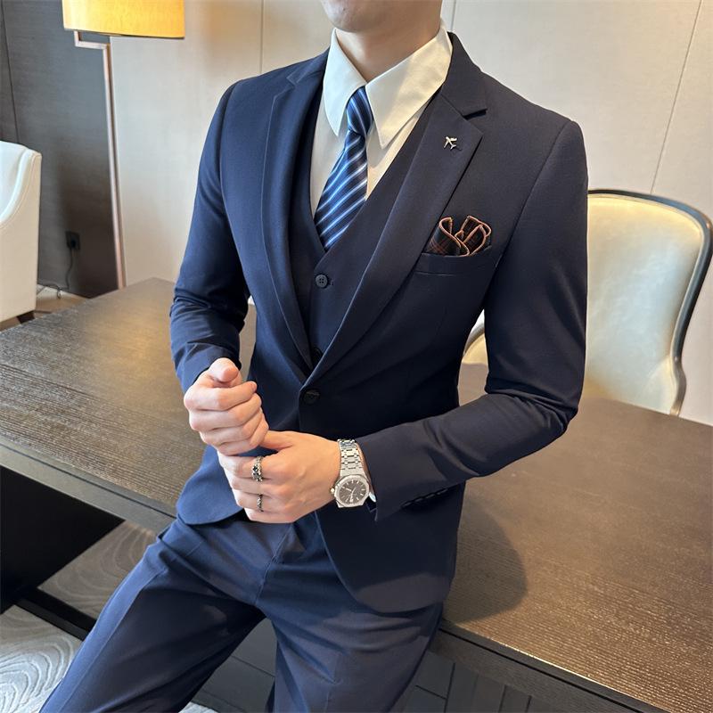 Slim-Fit Men's Western Style Formal Wedding Suit