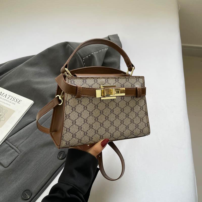 

Premium sense popular handbag summer new large capacity shoulder bag fashion messenger bag women s bag хаки