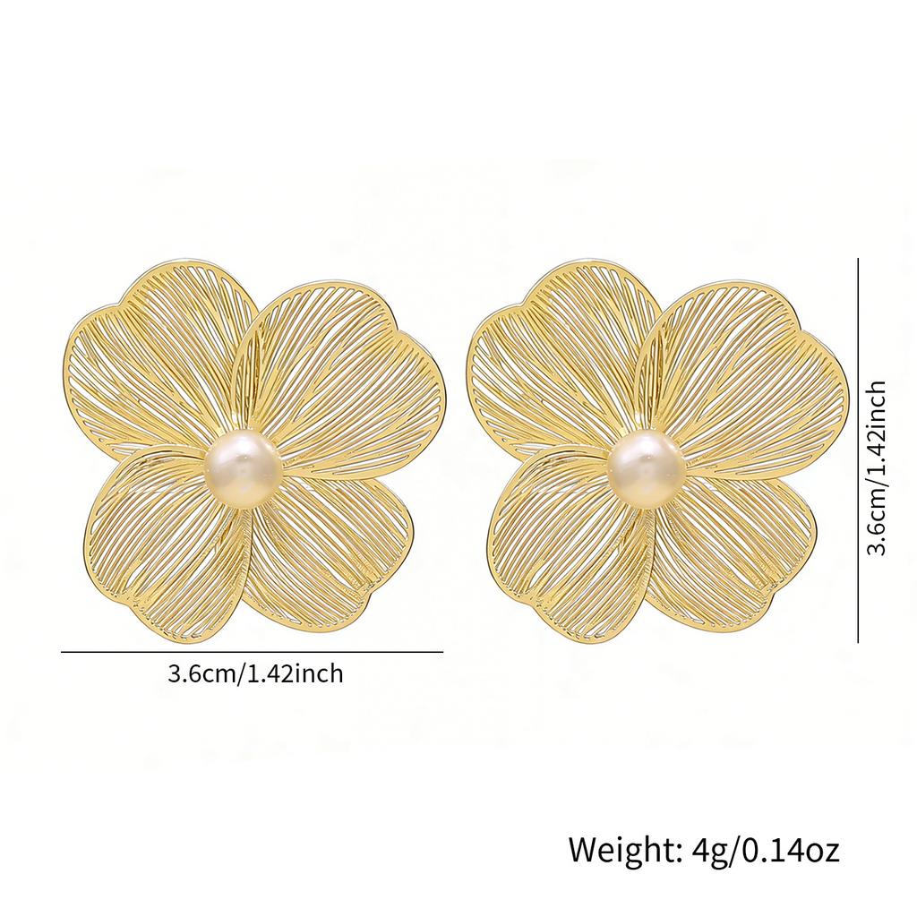 Exaggerated big flower earrings women's new design temperament socialite pearl stud earrings