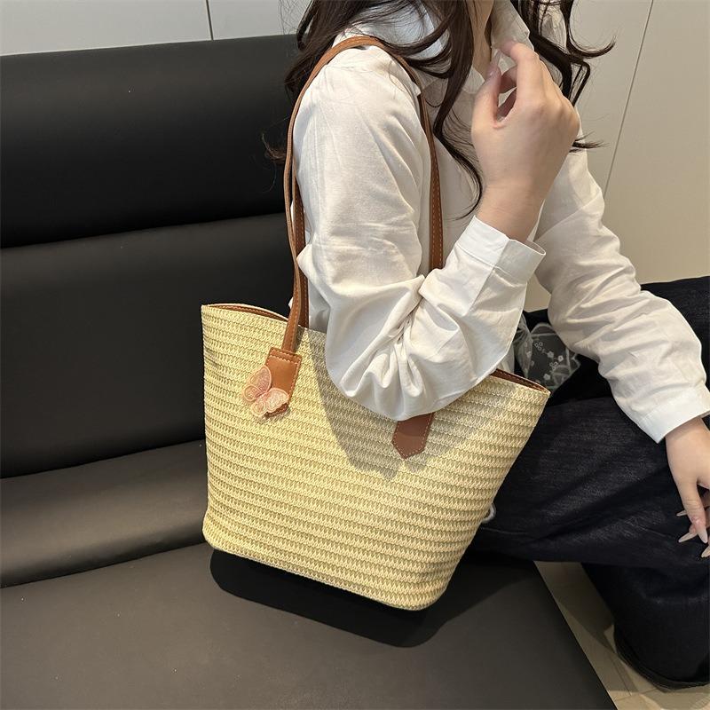 New summer casual woven armpit bag temperament large-capacity splicing contrasting color niche portable shoulder bag women