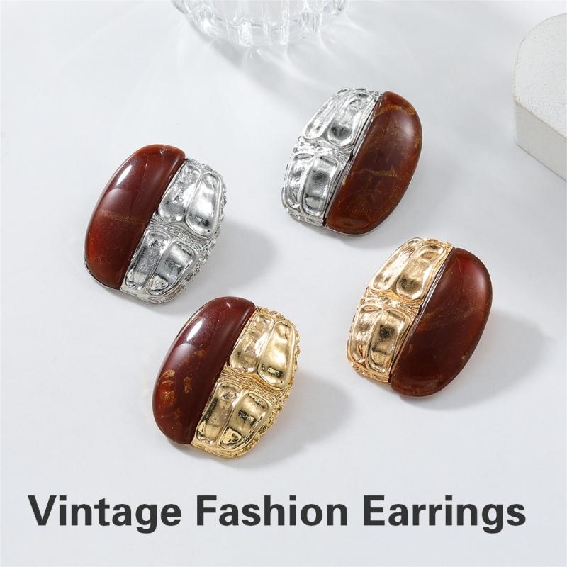 Vintage Styles Brown Amber Resin Splices Earrings for Women Autumn And Winter Sturdy Alloy Jewelry Trend Casual Wear