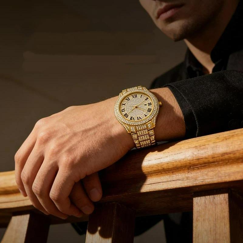 Full Diamond Men Quartz Watch Roman Numerals Date Function Bling Zinc Alloy Bracelet Iced Out Hip Hop Luxury Wristwatch