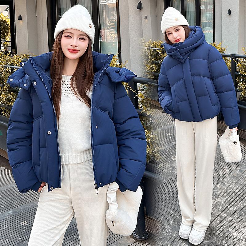 Women’s Short Hooded Windproof Thicken Warm Winter Jacket With Raglan Sleeves