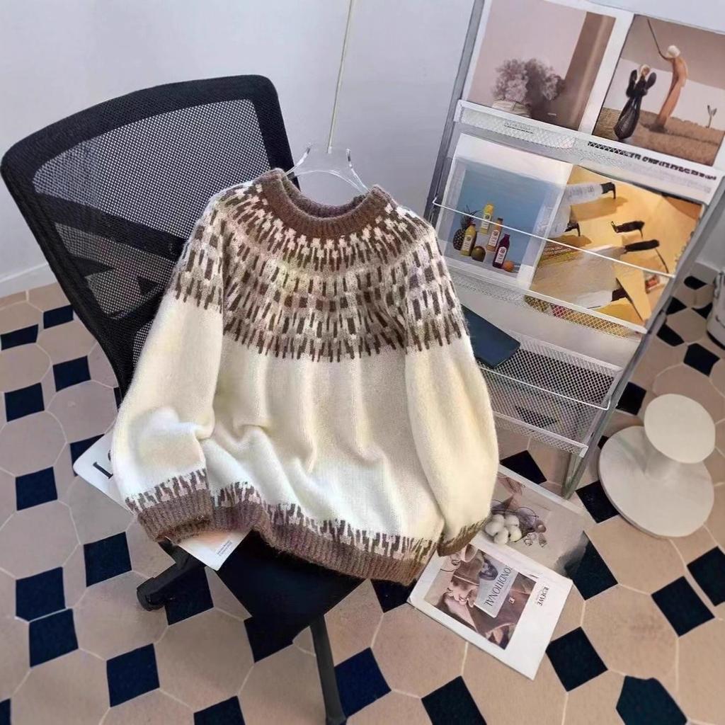Thickened Color-blocked Sweater for Women's Autumn and Winter Half Turtleneck Knitted Sweater Loose Pullover Long-sleeved Casual Inner Layer Top