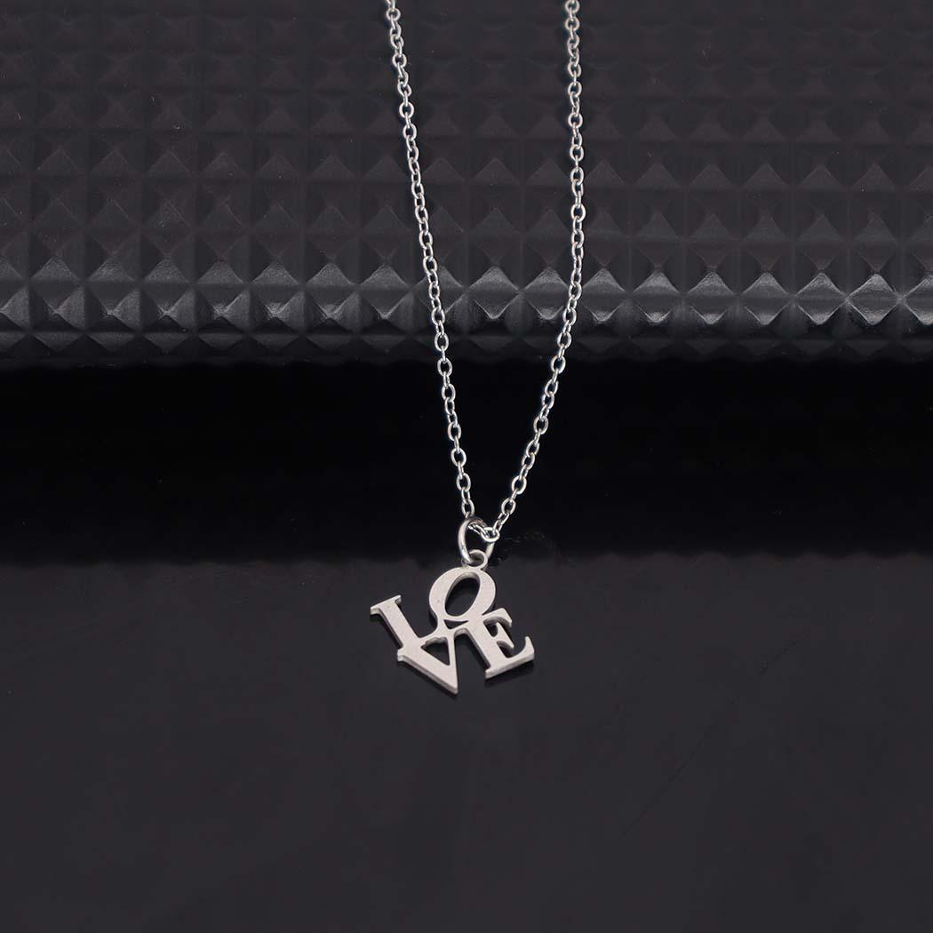Versatile Stainless Steel English Letter Pendant Necklace - Fashionable Clavicle Chain for Festivals and Gifts серебряный