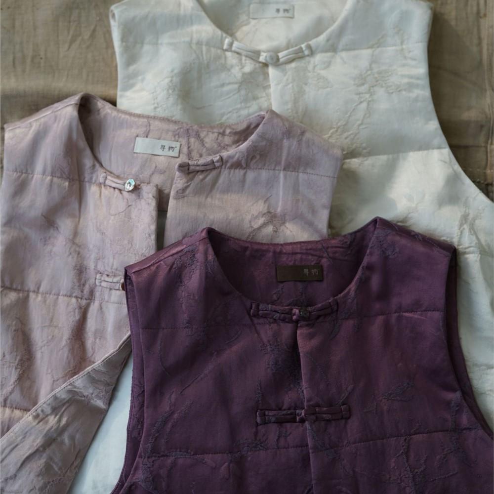 Johnature Women Vintage Winter Coats Jacquard O-Neck Sleeveless Button Chinese Style High Quality Coats