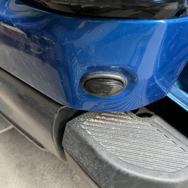 

Ford Raptor F150 (2017-2020) Yellow Front Grille Daytime Running & Wheel Arch Warning Lights. Triumph Xiyi