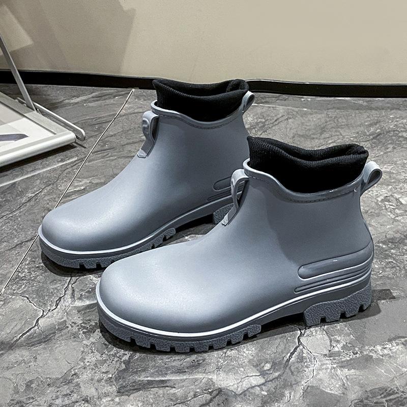 Fashion Fashion Woman Rain Shoes Waterproof Working Boots Ladies Casual Slip-on Flats Rain boots Female Insulated Garden Galoshes 35-40