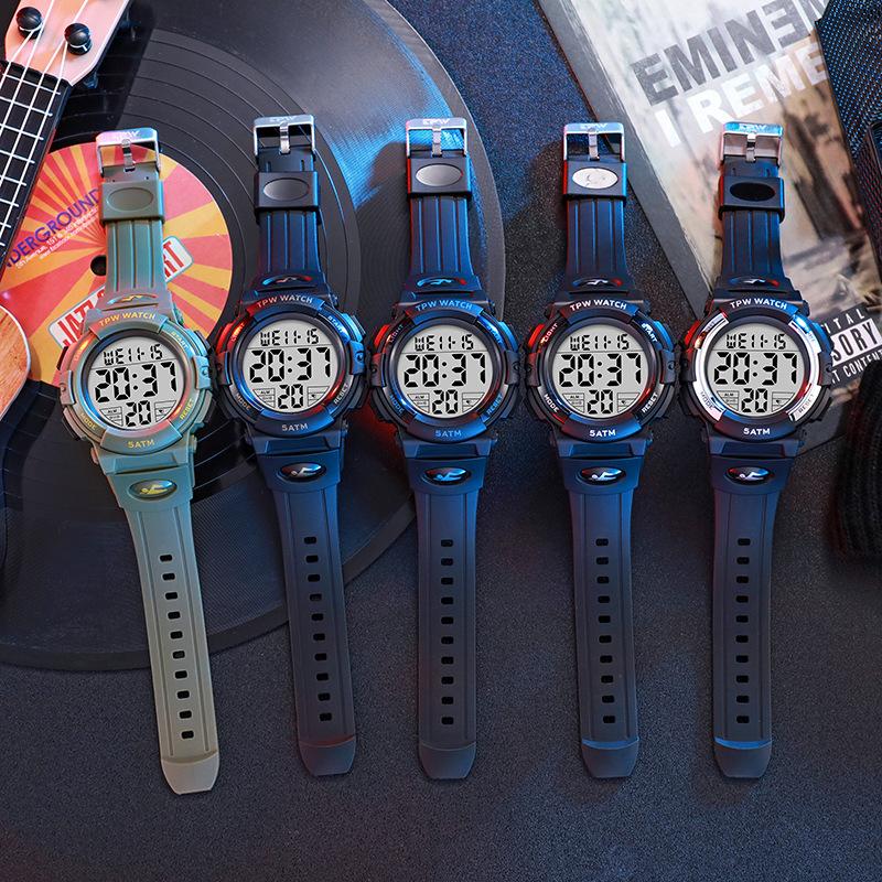 TPW Nové digitální sportovní hodinky pro muže Vodotěsné elektronické pánské náramkové hodinky Military Date Shockproof Clock Nejlepší dárky Hodiny