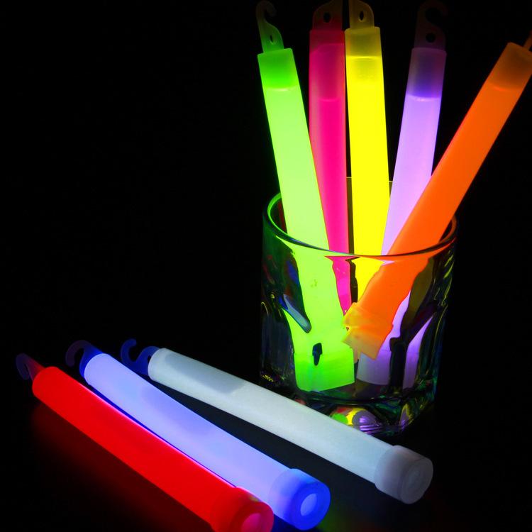 6pcs 6in Industrial Grade Ultra Bright Orange Glow Sticks Chemiluminescent Light Sticks 12 Hour Duration No Battery for Camping Hiking Rescue Survival