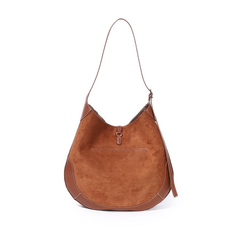 Borsa a Mezzaluna in Pelle Scamosciata Retrò: Borsa a tracolla monospalla di grande capacità