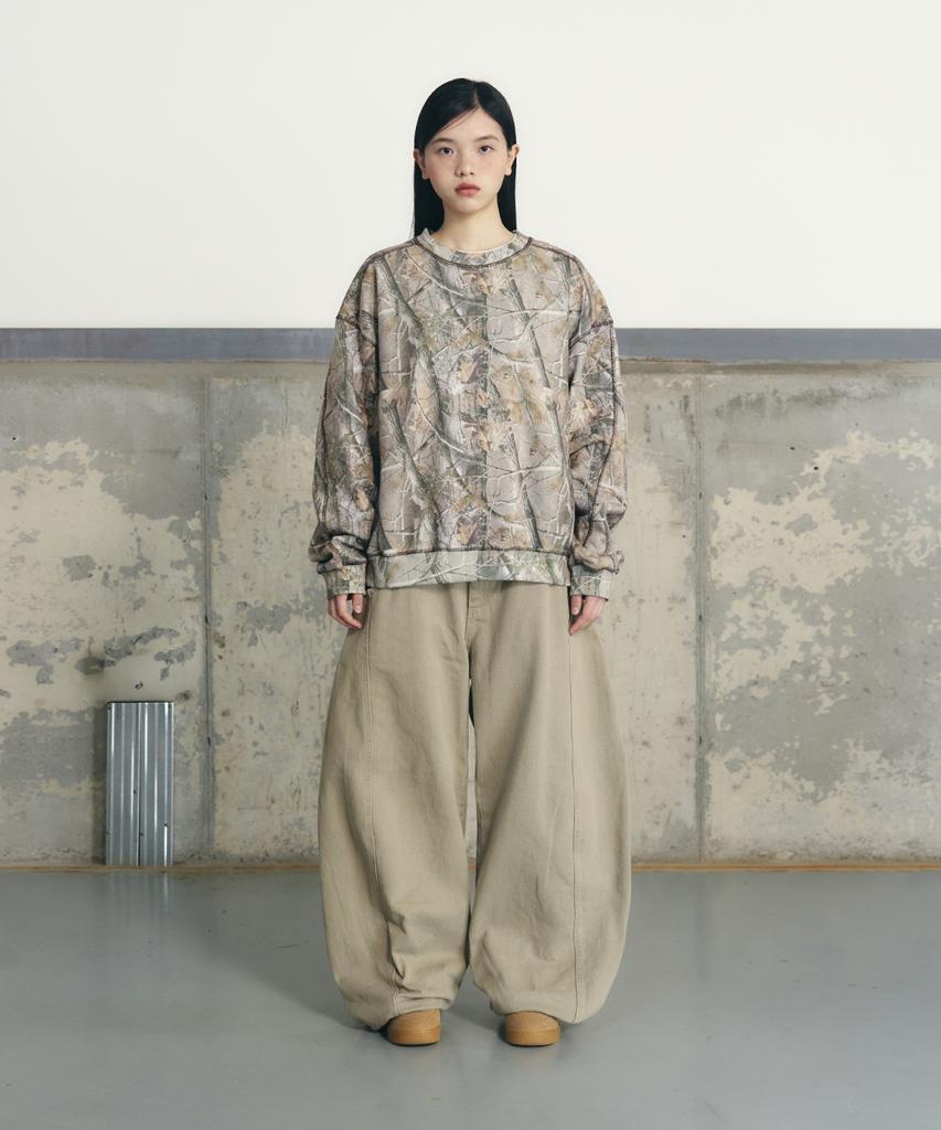 Eonyujeulaeb Tree Graphic Long Sleeve [Beige]