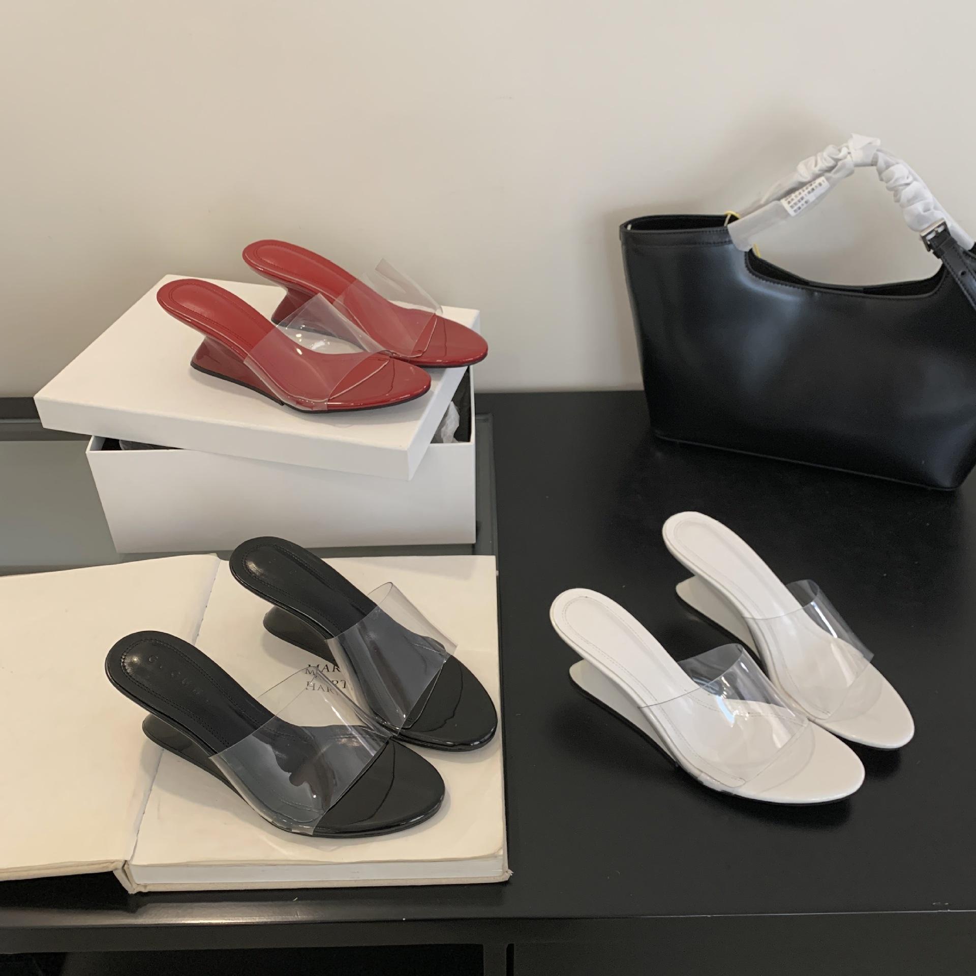 

Internet celebrity transparent sandals fashion slope heel slippers women 2025 new outer wear holiday dress seaside half slippers high heels 39 червоний