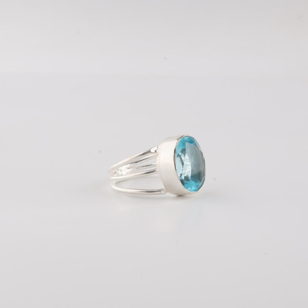 Sky Blue Topaz Gemstone Silver Ring, 925 Sterling Silver Jewelry, Designer Ring For Birthday Gift, Topaz Ring For Women RR-73-15