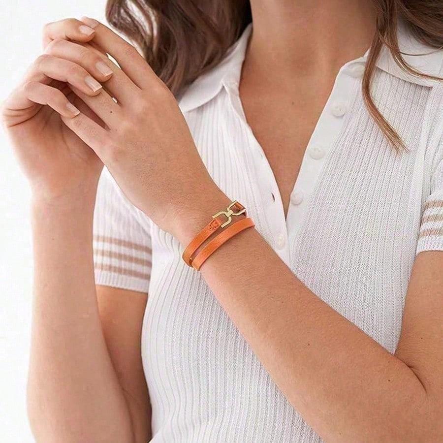 Lady's Multi-strand Bracelet, Made of Leather Material, Suitable for Shopping, Festivals and Daily Wear.