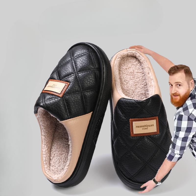 

Модные домашние тапочки большого размера 50-51 для мужчин, легкие зимние плюшевые комнатные мужские туфли 2025 новинка, нескользящие теплые тапочки на платформе 40-41 чёрный
