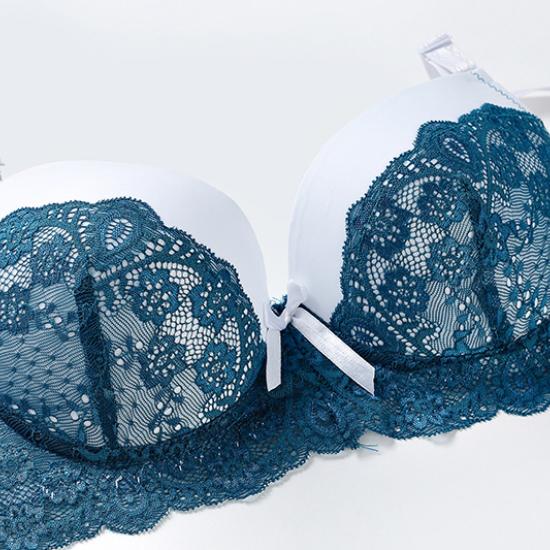 European and American Style Women Lingerie Set Sexy Lace Underwear Set Adjustable Gathered Push Up Bra and Panty Set