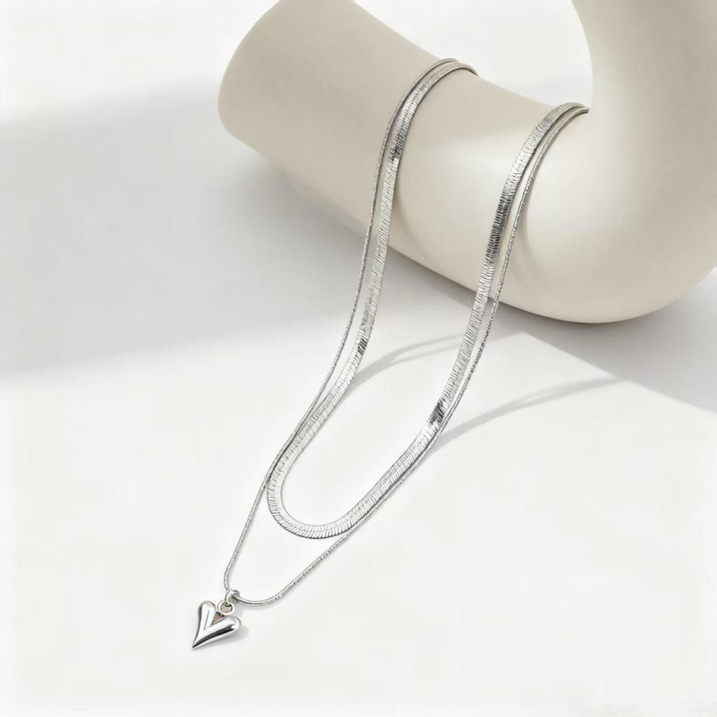 Stylish Double-Layer Heart Pendant Clavicle Necklace with Snake Bone Chain for Women