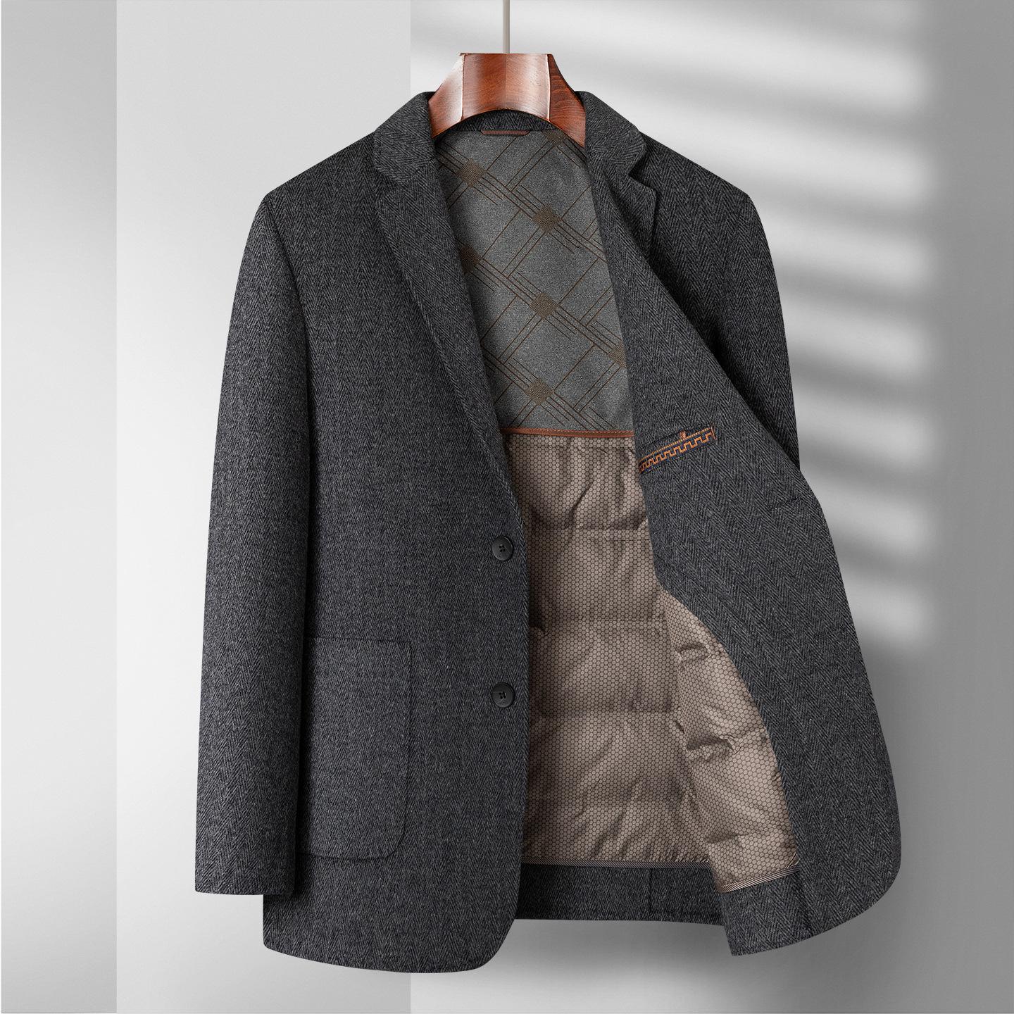 

Men s Fleece-Lined Wool Trench Coat - Warm, Thickened, High-End Suit Collar for Fall and Winter M сірий колір