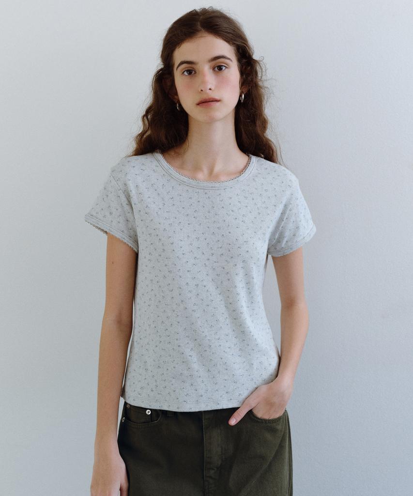 Yulago Flower Eyelet T-Shirt