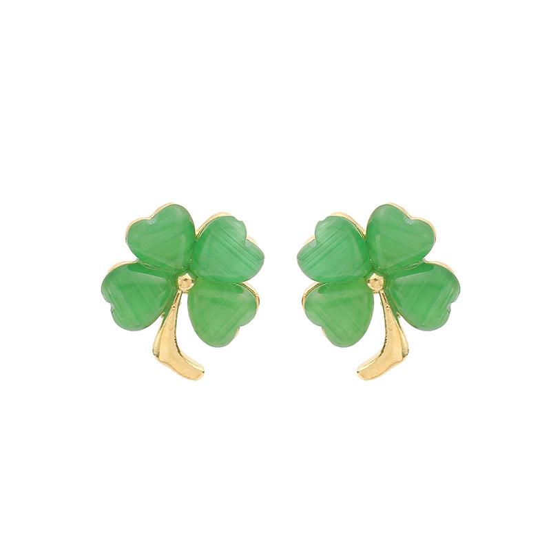 Boucles d'oreilles en forme de trèfle à quatre feuilles en œil de chat de haute qualité, douces et élégantes, petites, polyvalentes et élégantes, exquises et populaires pour femmes
