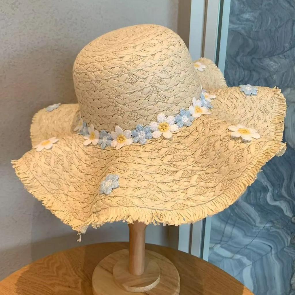Garland Lafite Straw Hat Hand-woven Chrysanthemum Hat Women's Summer Vacation Versatile Big Eaves Sun Protection Beach Hat
