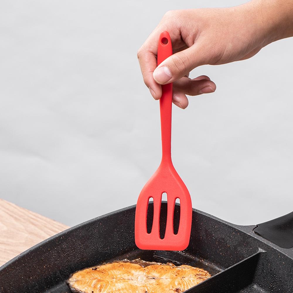 Pot Protection Home Frying Fish Kitchen Utensil Slotted Turner Shovel Spatula Cooking Tool