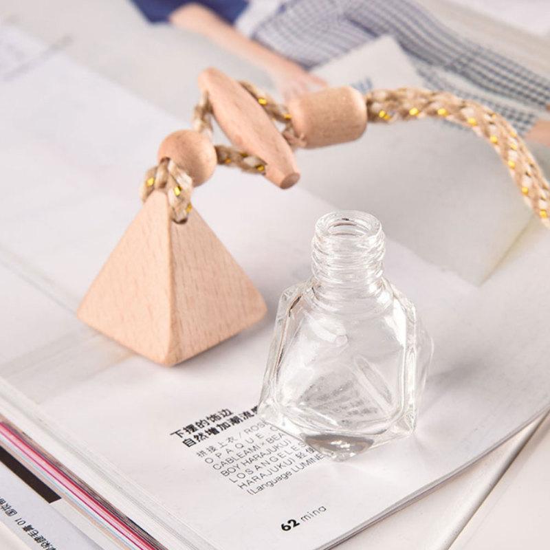 

Glass Car Perfume Empty Bottle Pendant Ornament Diamond-shaped Bottle Aromatherapy Refillable прозорий
