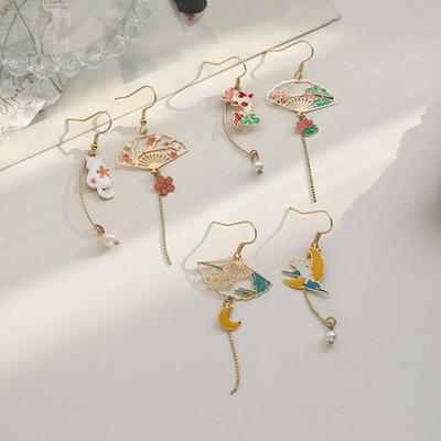 1 Pair Women Earrings Fan Crane Asymmetry Jewelry Animal Pendant Faux