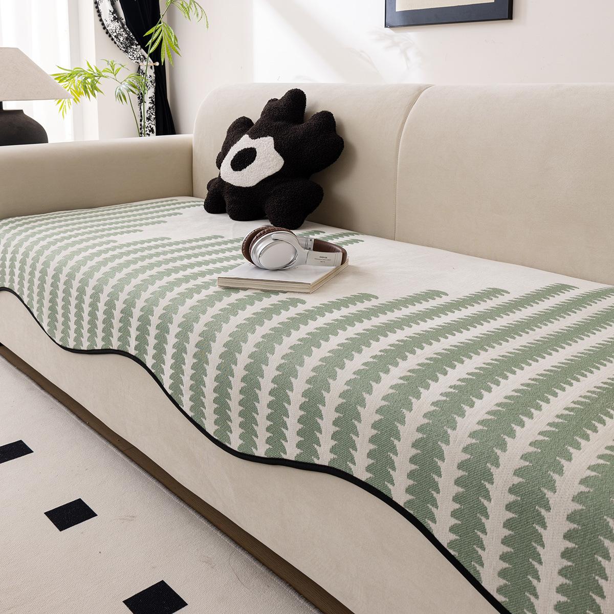 

Special-Shaped Sofa Cushion Light Luxury High-End Sense Universal In All Seasons New Irregular Sofa Seat Cushion Sofa Cover Towel 90*70cm