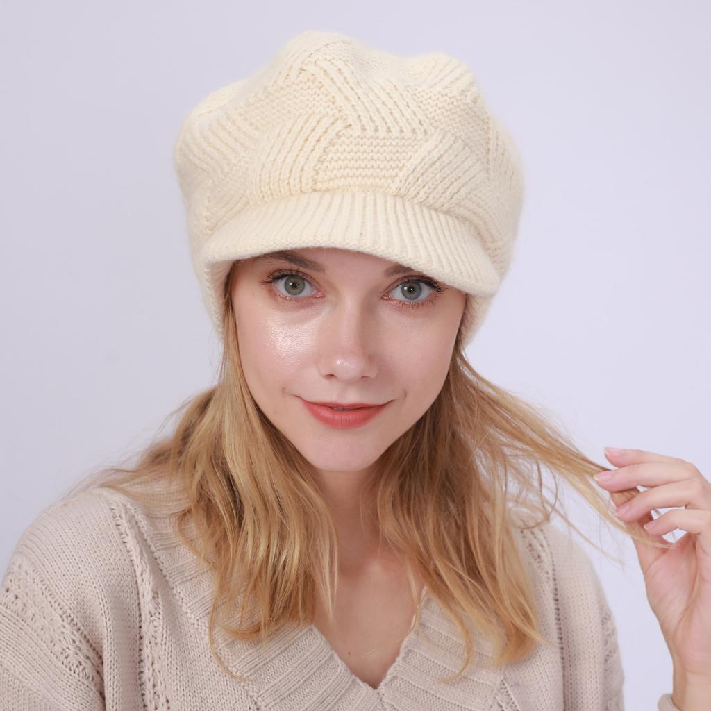 New Autumn and Winter Fleece Cap for Women Knitted Rabbit Fur Thread  Warm  Fashionable and Cold Proof Beret Hood
