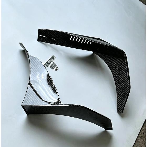 For 14-17 Chevrolet, Corvette C7 Modified Segmented Front Lip Corner Wrapping Original Car Non-destructive Installation