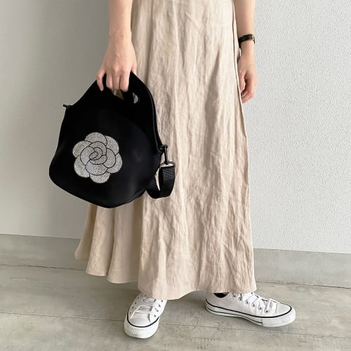 DIVA Rose Lunch Bag, Insulated and Thermal, 2-Way Lunch Bag, Stretch Fabric, Can Be Carried Over the Shoulder or Crossbody, Lightweight, Outdoor Use (