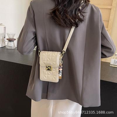 Niche High-end Bag Women's 2025 New Fashion Diamond Mobile Phone Bag Commuting Versatile Casual Shoulder Bag