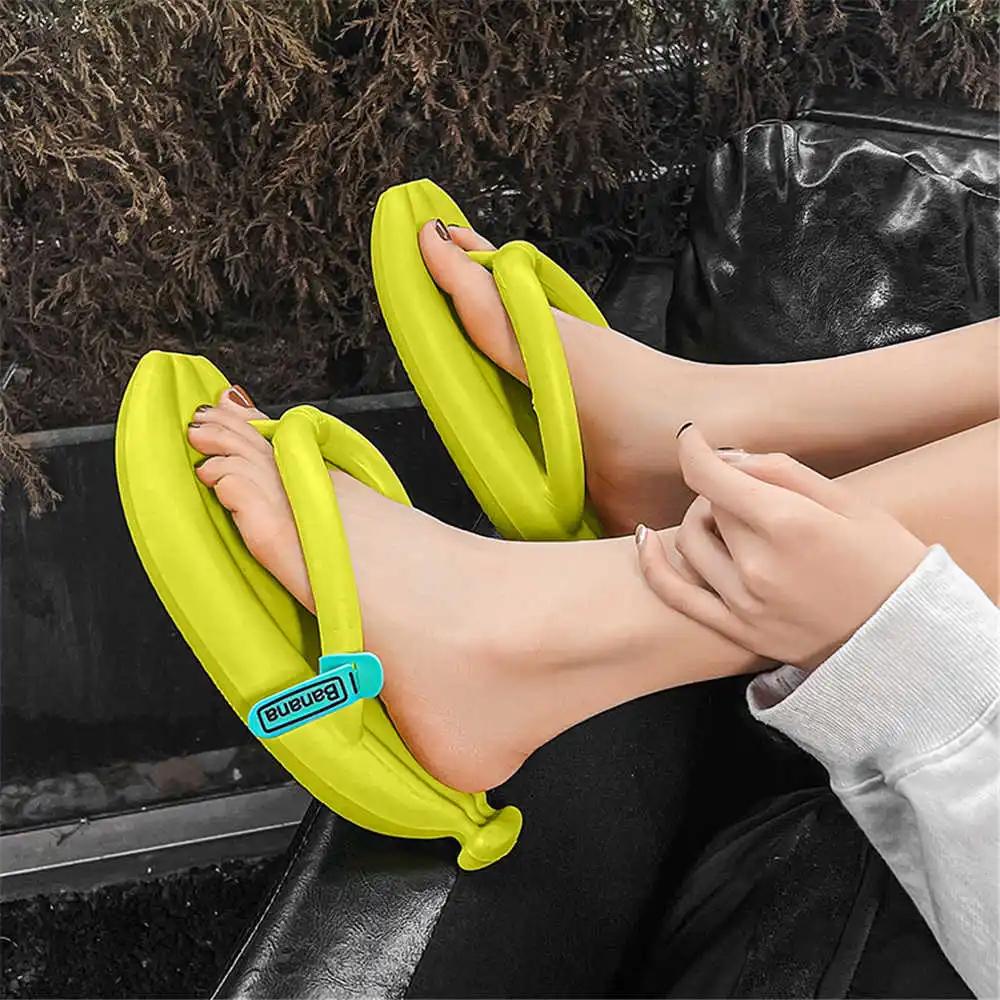 Fashion Nonslip 38-45 Brown Shoes For Women Barefoot Sandal Woman Slippers Brand Sneakers Sports Due To Krasofka Promo Celebrity