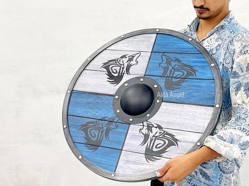 

Wolf Design Viking Shield: Hand Carved Wooden Battleworn Shield синій