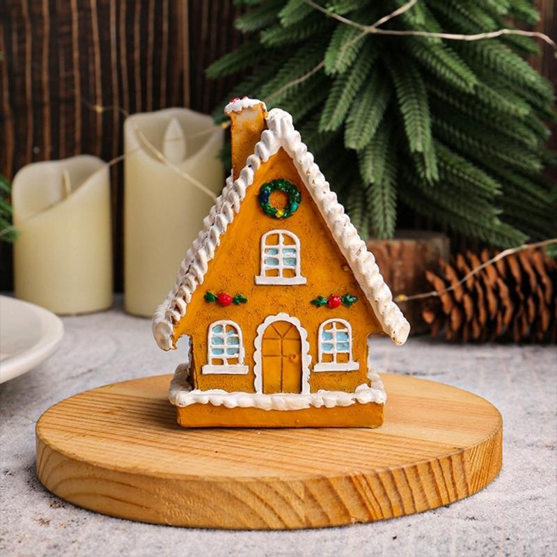 Durable Resin Christmas Village House LED Lighted Decoration Holiday Ornament For Tabletop Festival Tiny Scene