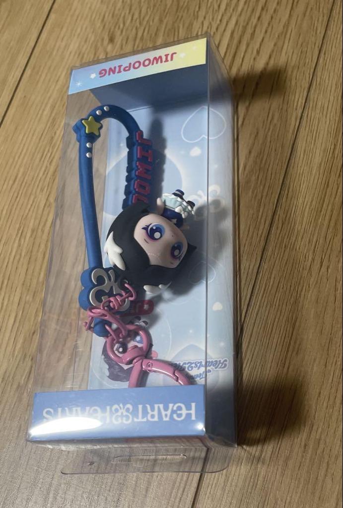[USED] HEART2HEARTS Jiwoo Tinipin Figure Keyring Korea
