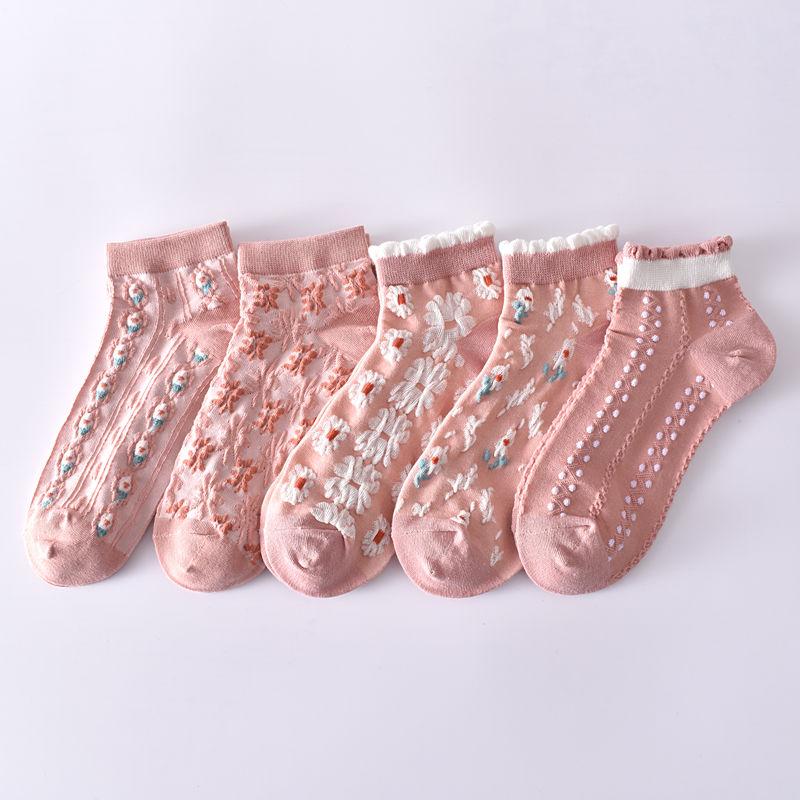 5/6PCS Hot Selling Woman Socks Ethnic Retro Vintage Harajuku Crew Socks Flower Embroidery Fashion Japanese Kawaii Cute Socks Women Gift