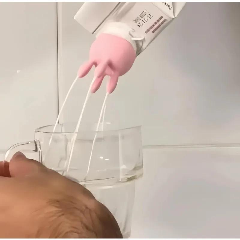 Kids Milk Bottle Cap Funny Cartoon Pour Spout Cover Leak Proof Dustproof Pouring Diverter Cute Carton Accessory for Children